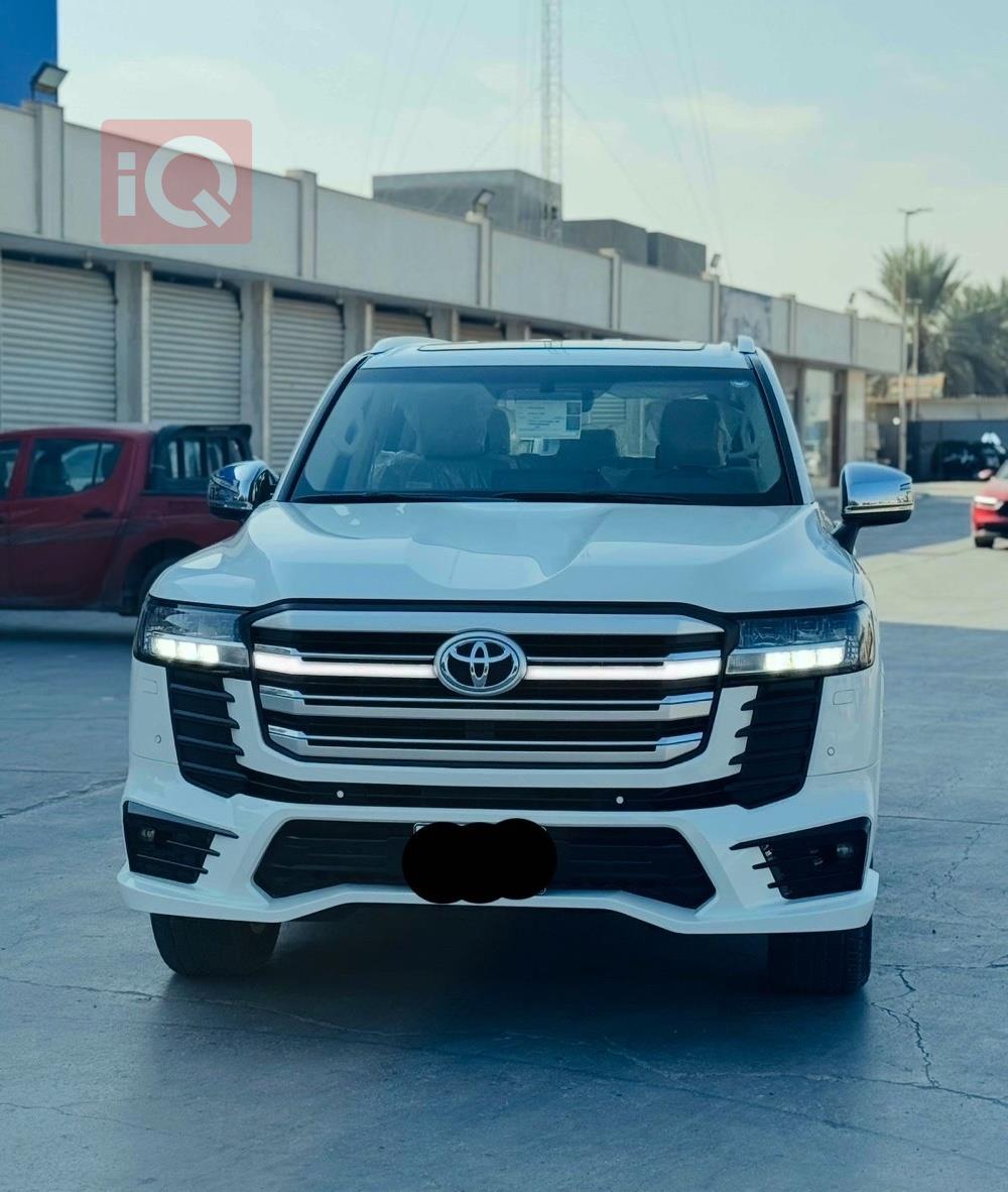 تويوتا لاندكروزر